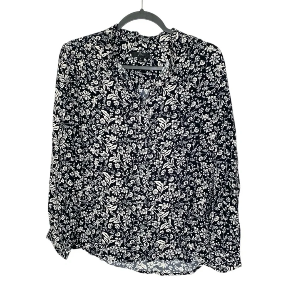 J.Crew Black Floral Blouse Small EcoVero Long Sleeve Pleated Lightweight Top